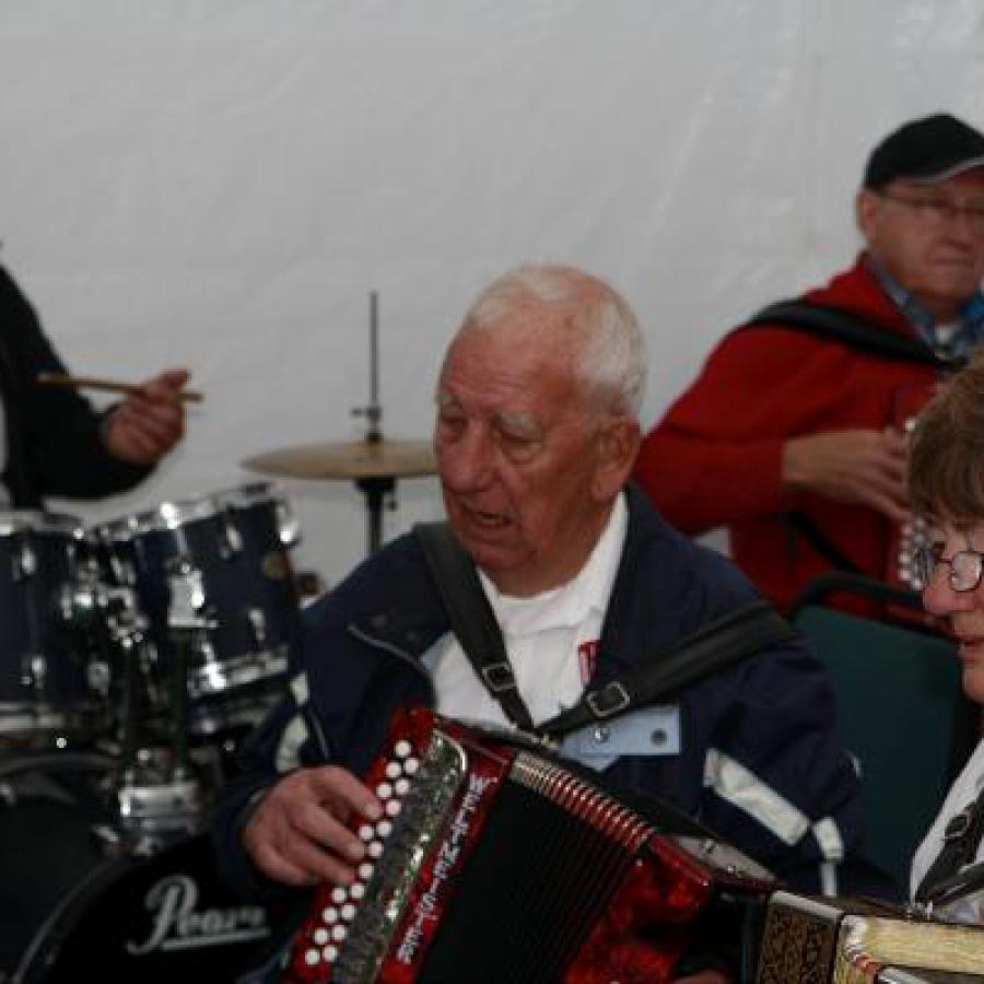 Harmonica-dag_2011%2C_28-08-2011_%2819%29.jpg